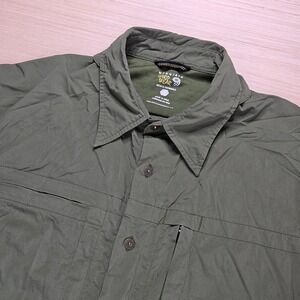 Mountain Hardwear Shirt Mens L Green Short Sleeve Hiking Button Up Nylon SOM3519
